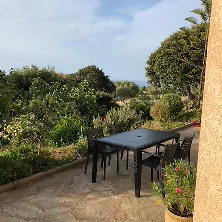 Rez De Lägenhet LʼÎle-Rousse